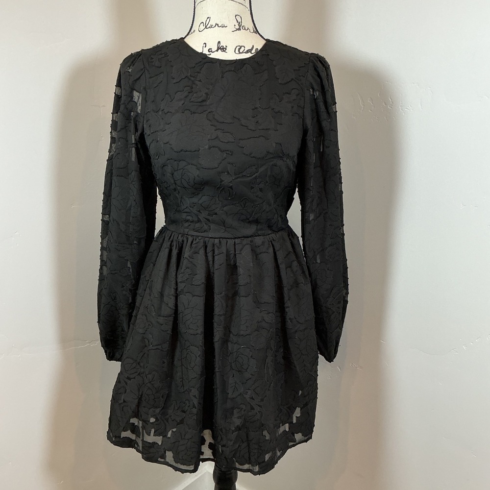Nasty Gal Collection Black Floral Mini Dress Long Sleeve‎ Open Back UK 6 US 2 - Picture 2 of 5